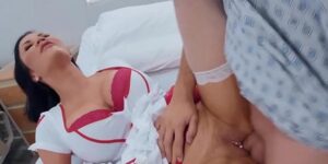 พยาบาลโดนคนไข้จับเย็ด